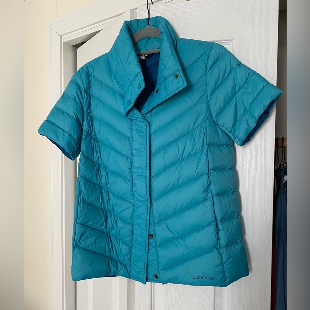 Ultra Lightweight Down Packable Short Sleeve Jacket